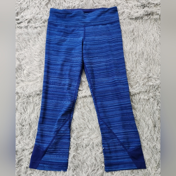 Under Armour Blue Space Dye Crop Leggings - Picture 1 of 5